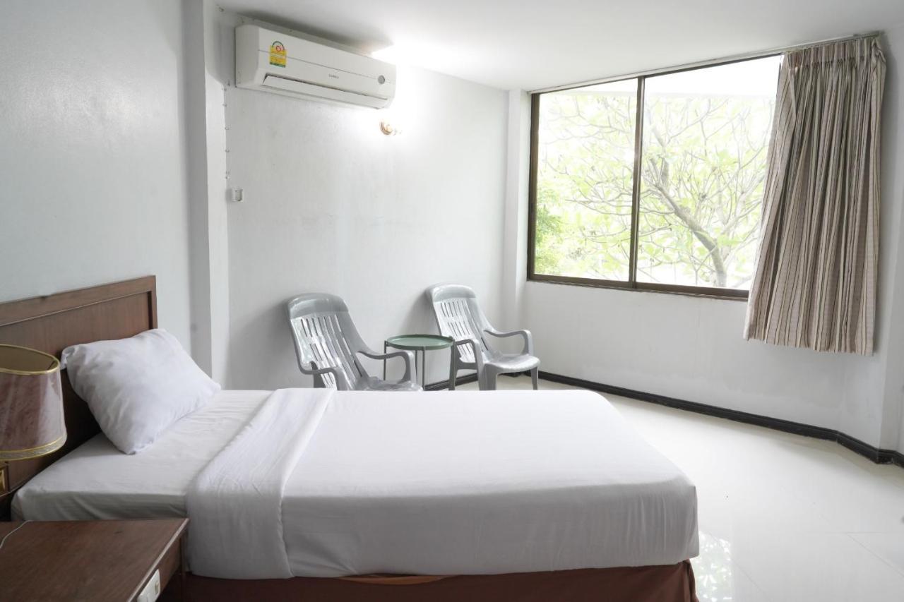 Sport Inn Chiang Rai Extérieur photo